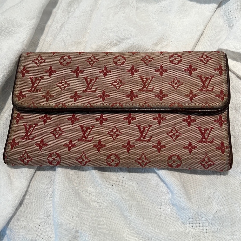 Louis Vuitton Red Monogram Mini Lin Porte Tresor International Wallet